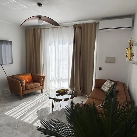 Apartment Tiger's Eye