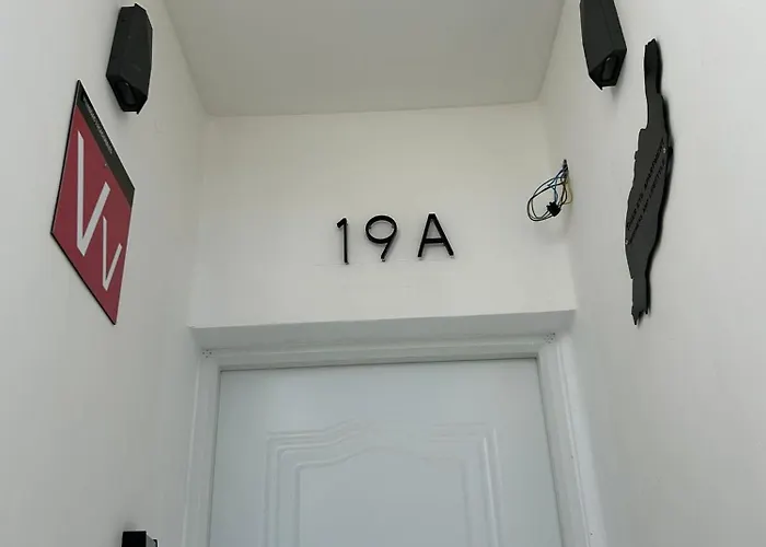 Apartment Tiger's Eye *